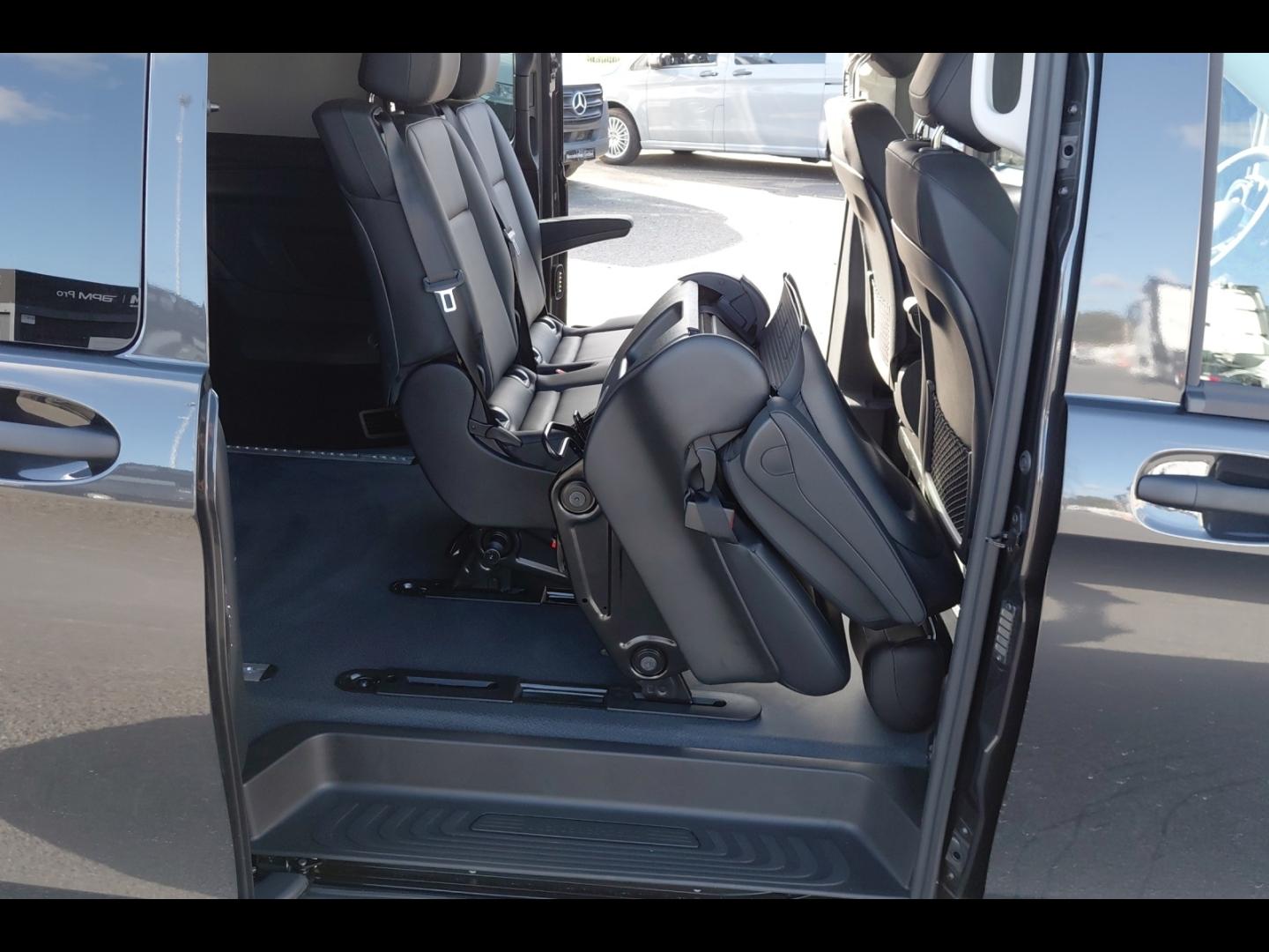 Image MERCEDES-BENZ Vito Fg 116 CDI Mixto Long Select Propulsion 9G-Tronic