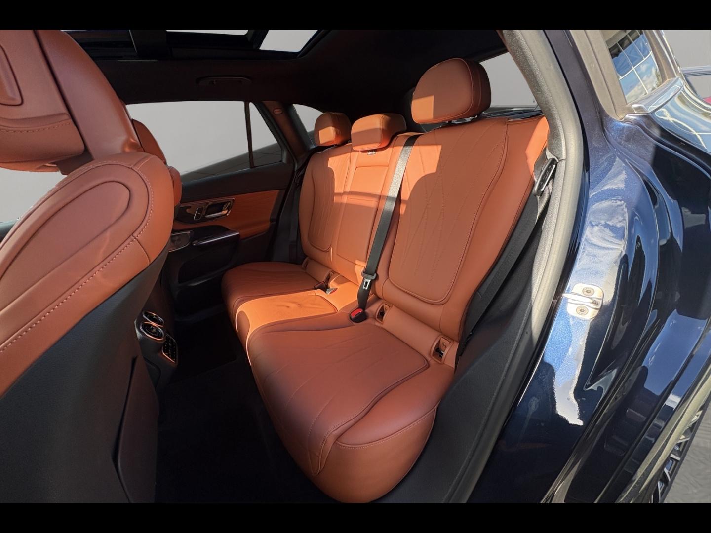 Image MERCEDES-BENZ GLC 220 d 197ch AMG Line 4Matic 9G-Tronic