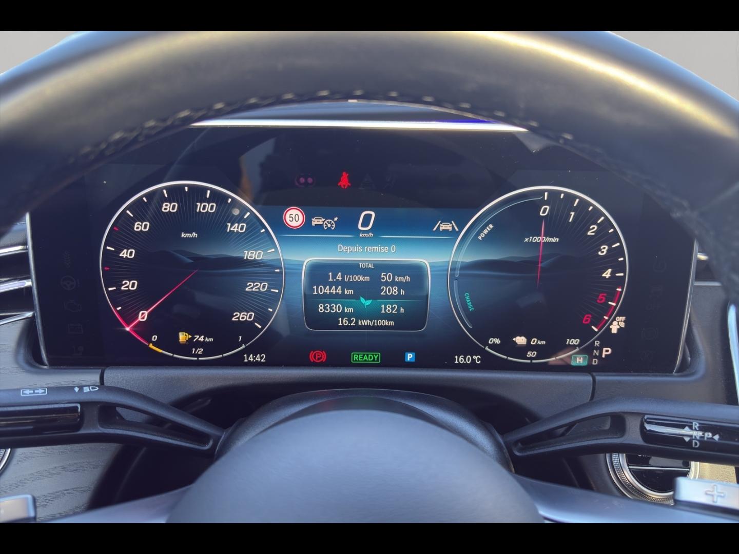 Image MERCEDES-BENZ Classe E 300 d e Hybrid EQ 197+129ch AMG Line 9G-Tronic