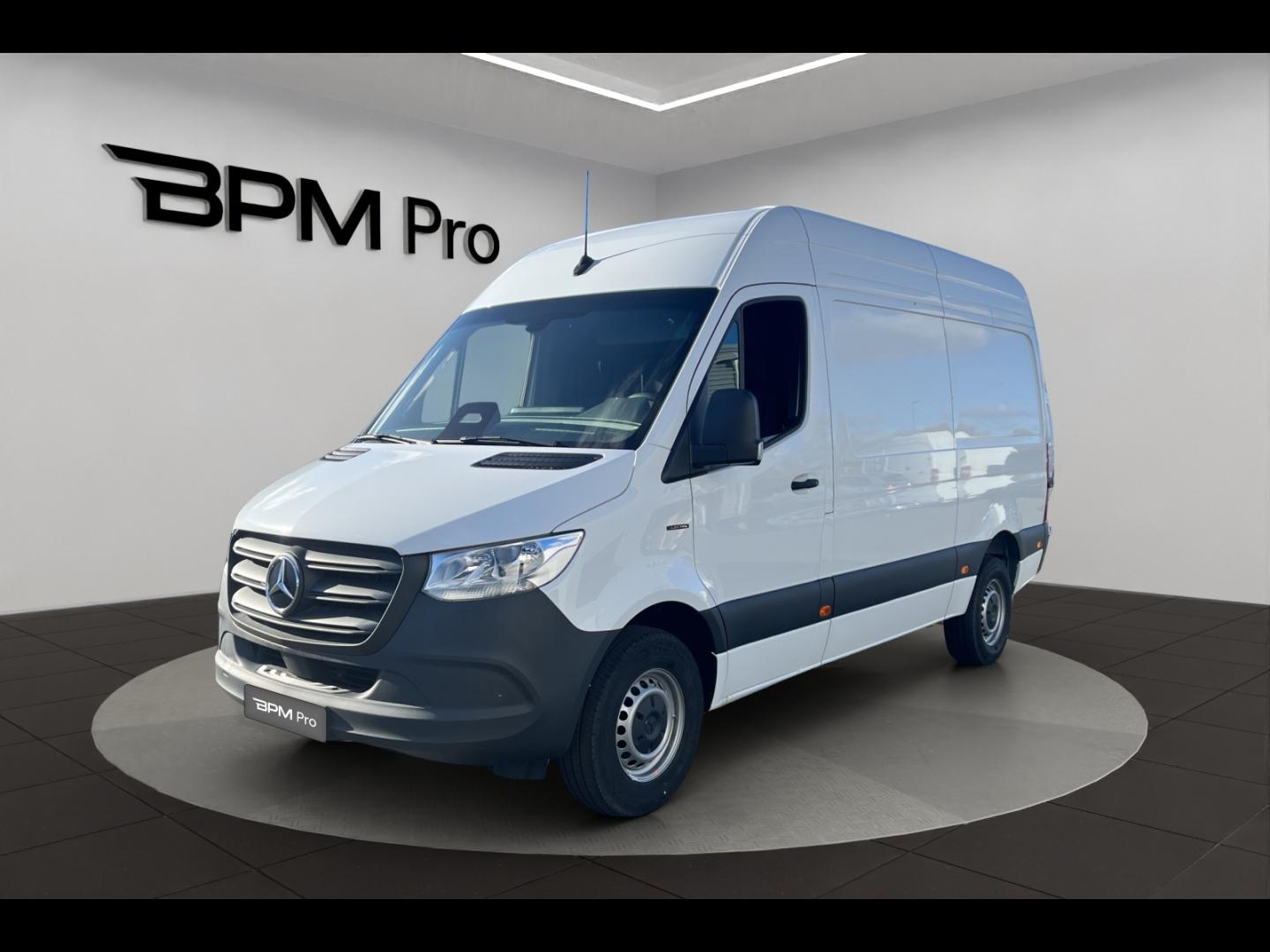 Photo MERCEDES-BENZ Sprinter Fg 314 eSprinter 37 3T5 Pro