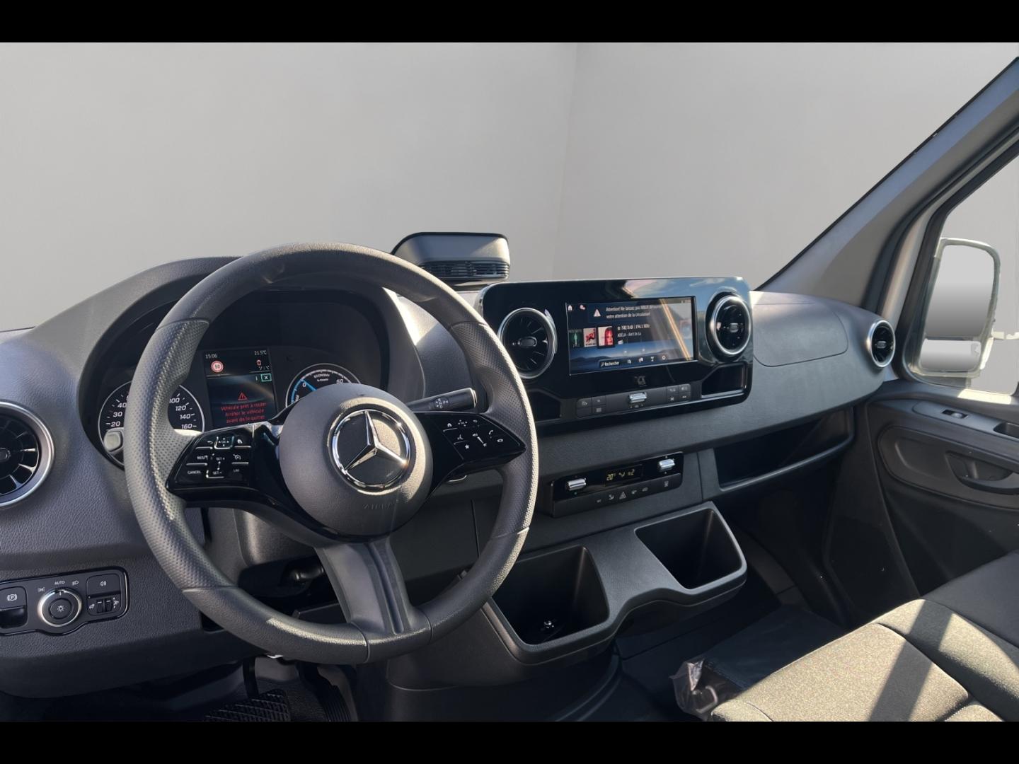 Image MERCEDES-BENZ Sprinter Fg 314 eSprinter 37 3T5 Pro