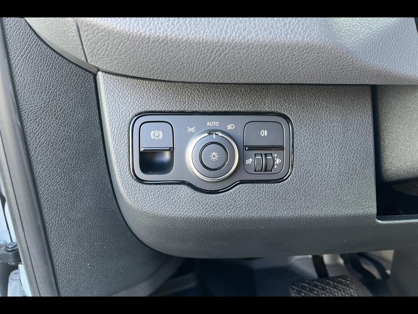 Image MERCEDES-BENZ Sprinter Fg 314 eSprinter 37 3T5 Pro