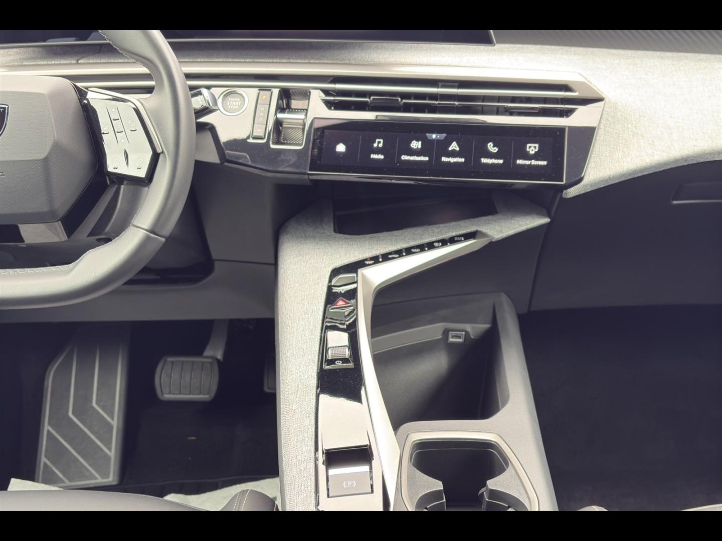 Image PEUGEOT 3008 1.2 Hybrid 145ch Allure Business e-DCS6