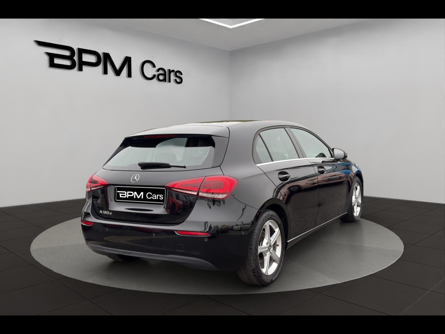Image MERCEDES-BENZ Classe A 180d 116ch Style Line 8G-DCT