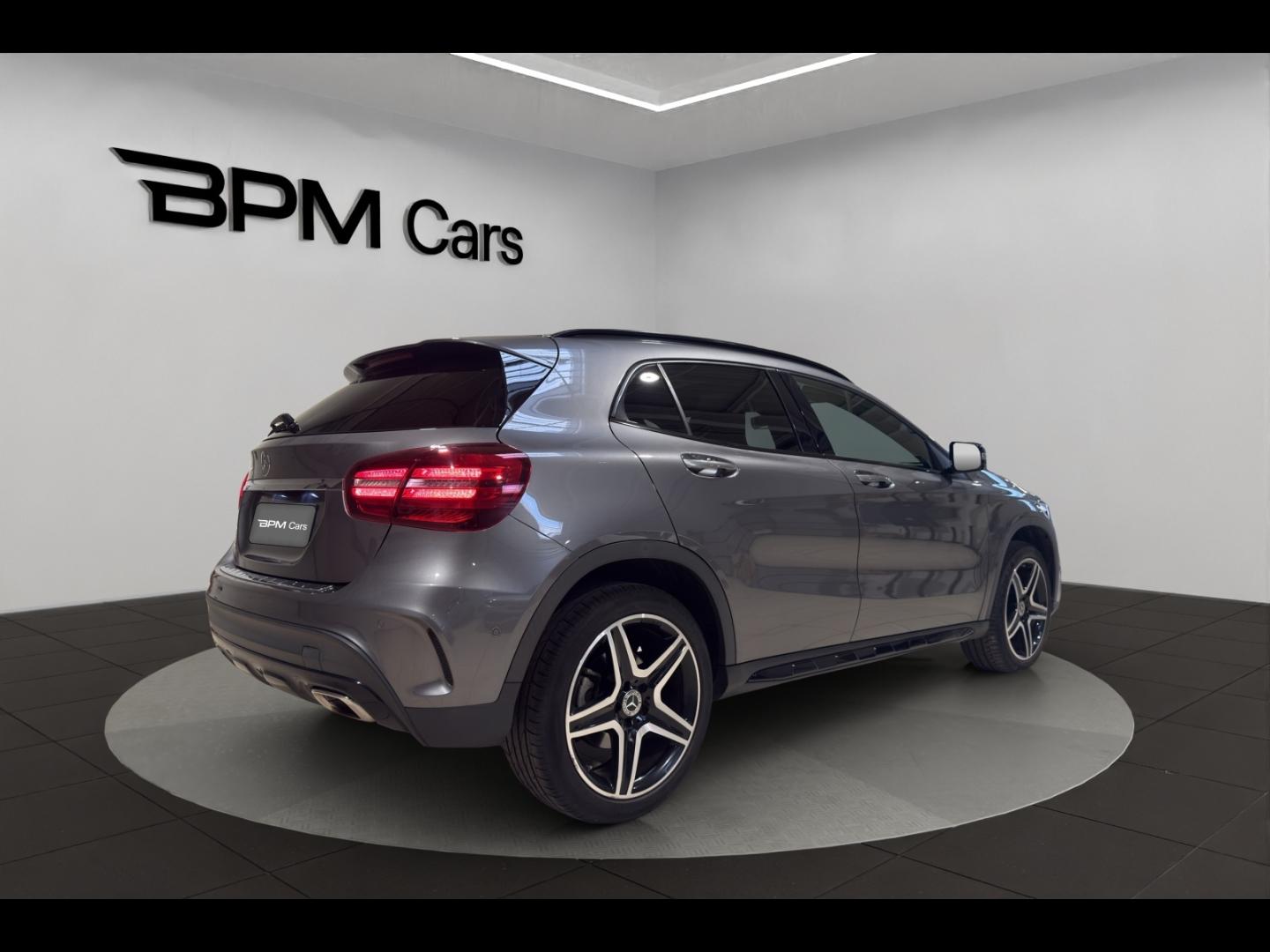 Image MERCEDES-BENZ GLA 220 d 170ch Fascination 7G-DCT Euro6c