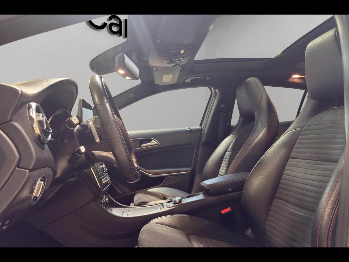 Image MERCEDES-BENZ GLA 220 d 170ch Fascination 7G-DCT Euro6c