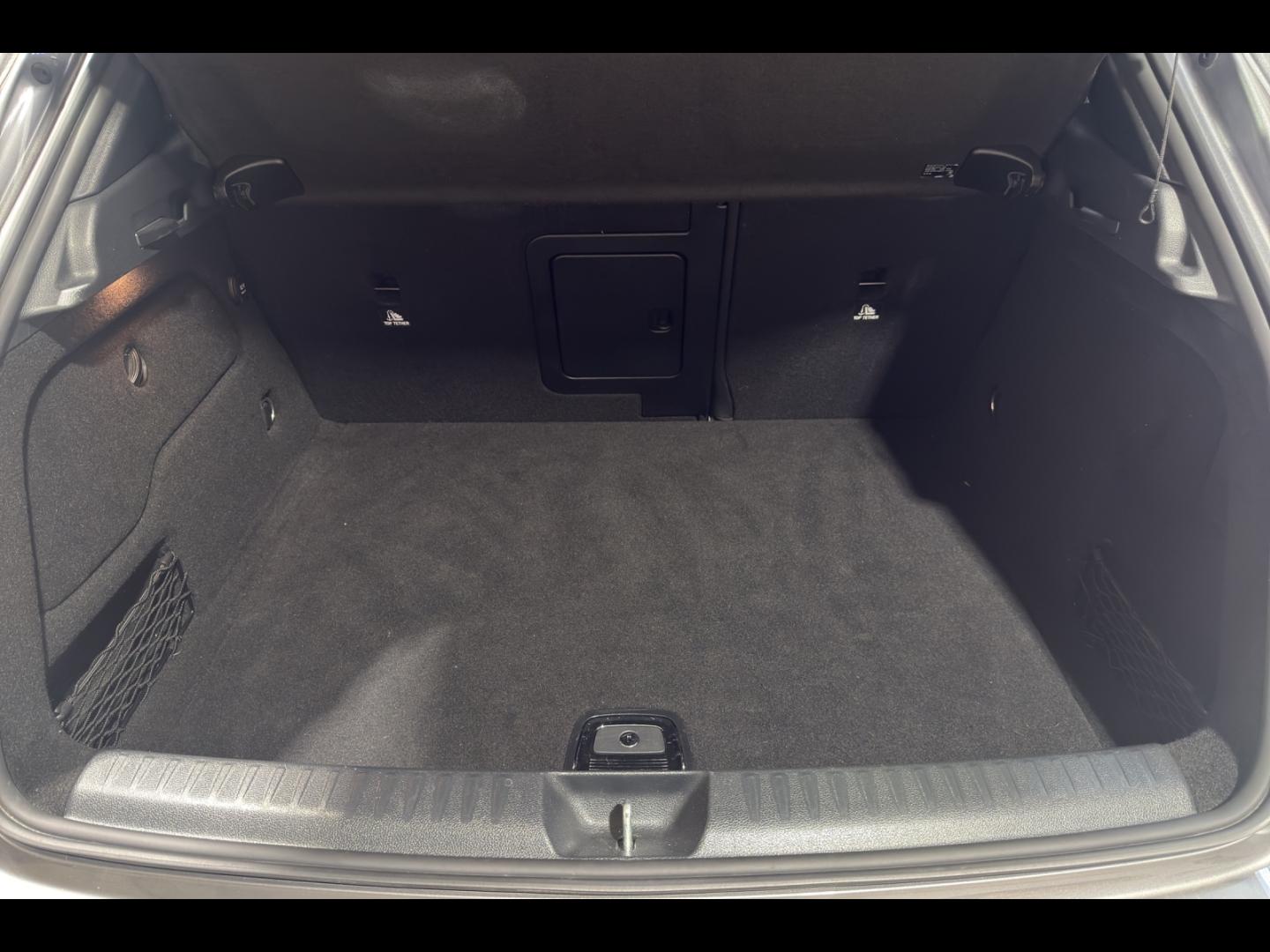 Image MERCEDES-BENZ GLA 220 d 170ch Fascination 7G-DCT Euro6c