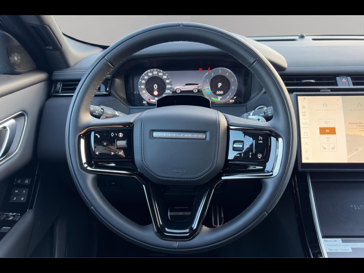 Image LAND-ROVER L560 2.0P AJ20-P4H PHEV AWD 5DR P400e
