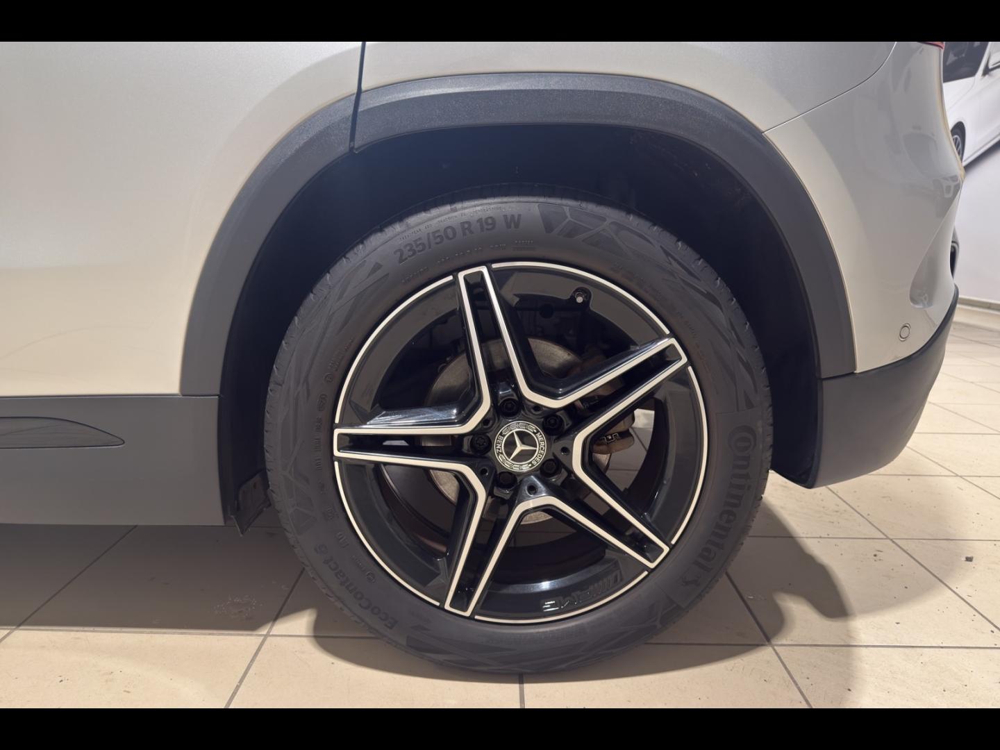 Image MERCEDES-BENZ GLA 200 163ch AMG Line 7G-DCT