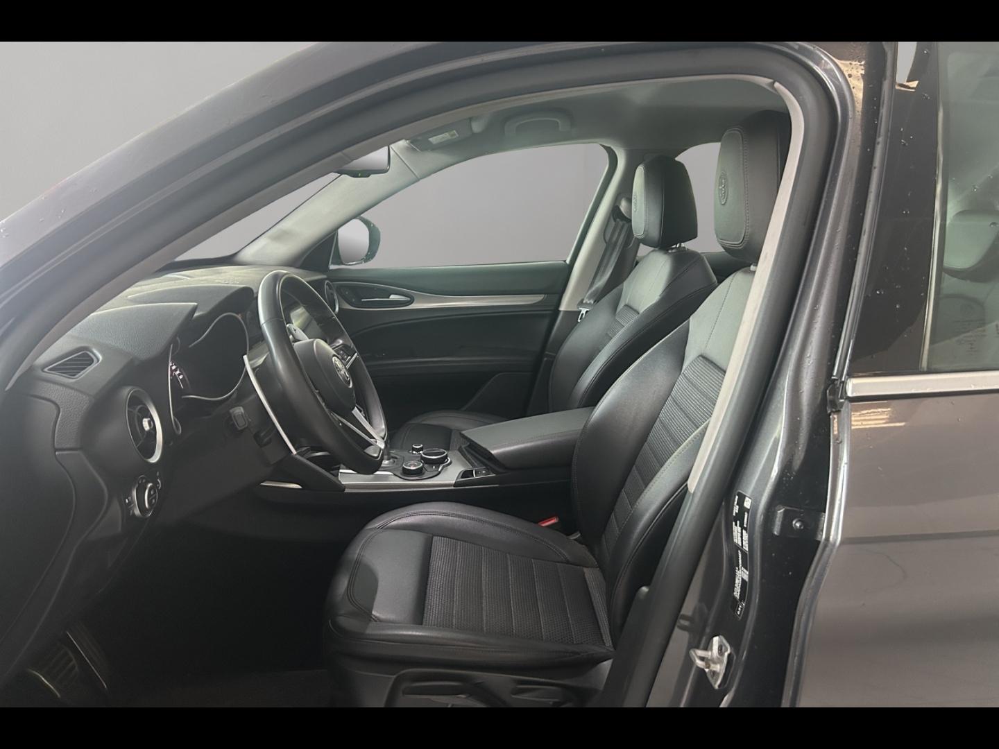 Image ALFA ROMEO Stelvio 2.2 Diesel 160ch Super AT8 MY19
