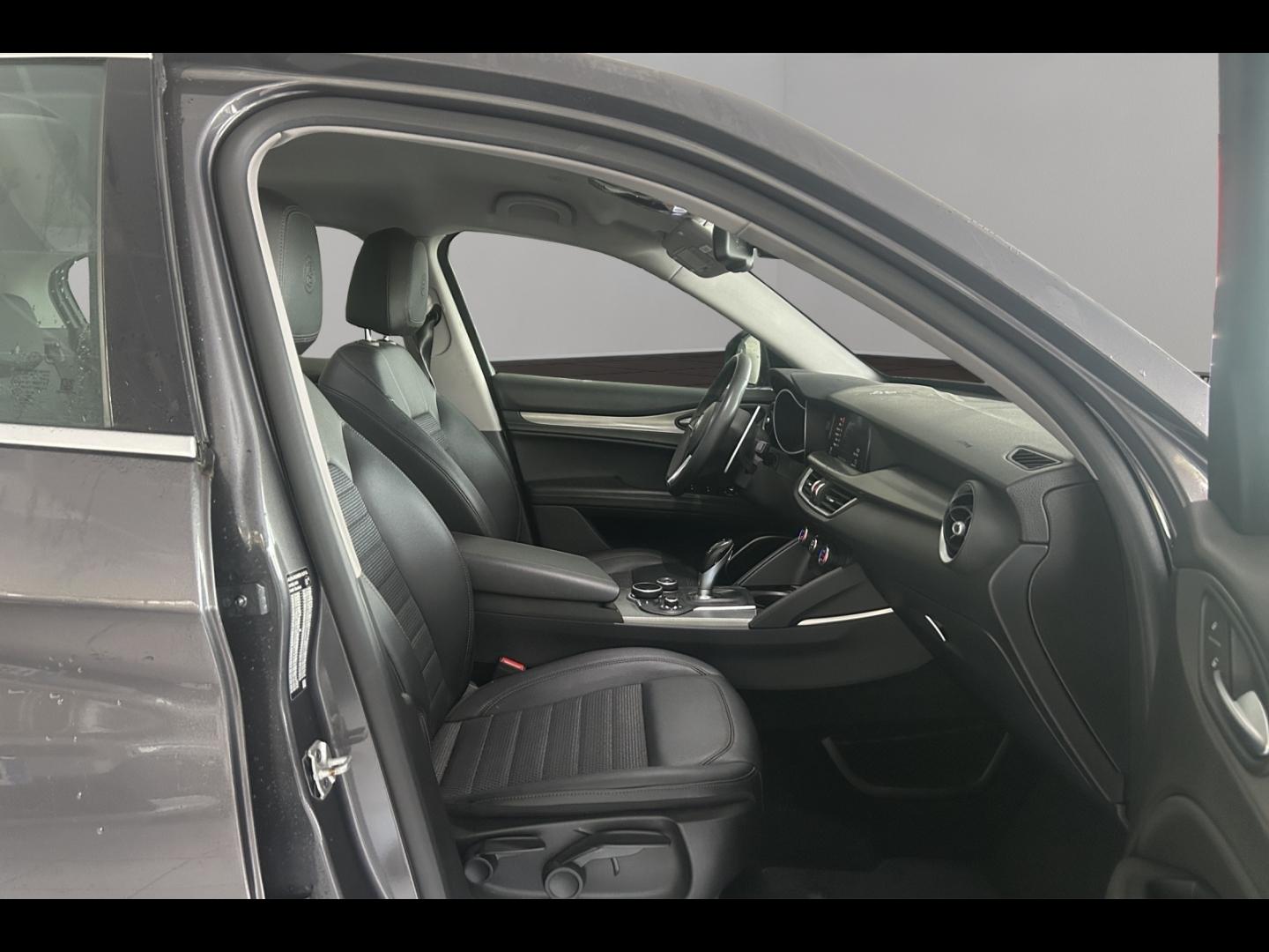 Image ALFA ROMEO Stelvio 2.2 Diesel 160ch Super AT8 MY19