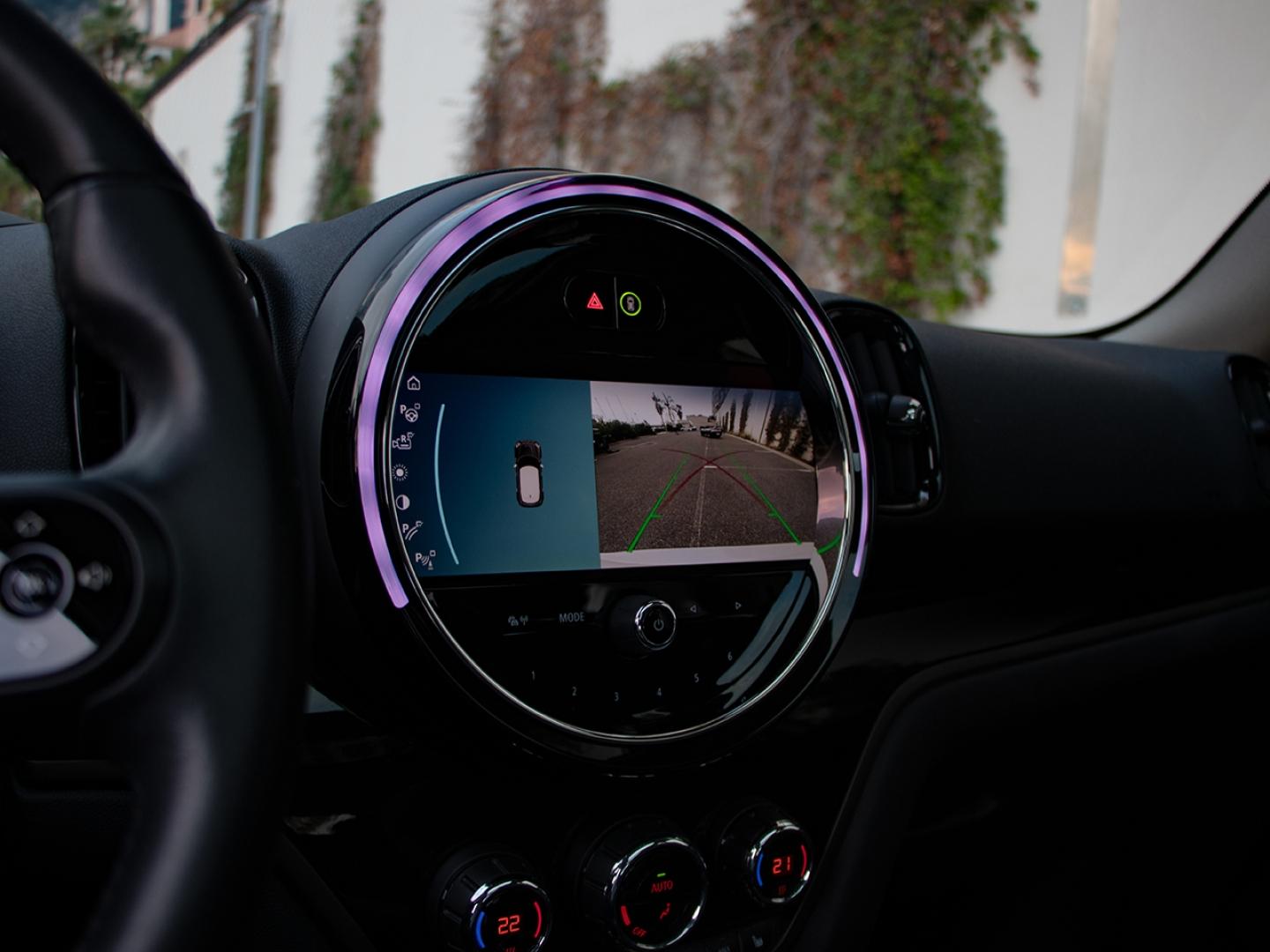 Image MINI Countryman Cooper SE 125ch + 95ch  Essential ALL4 BVA6