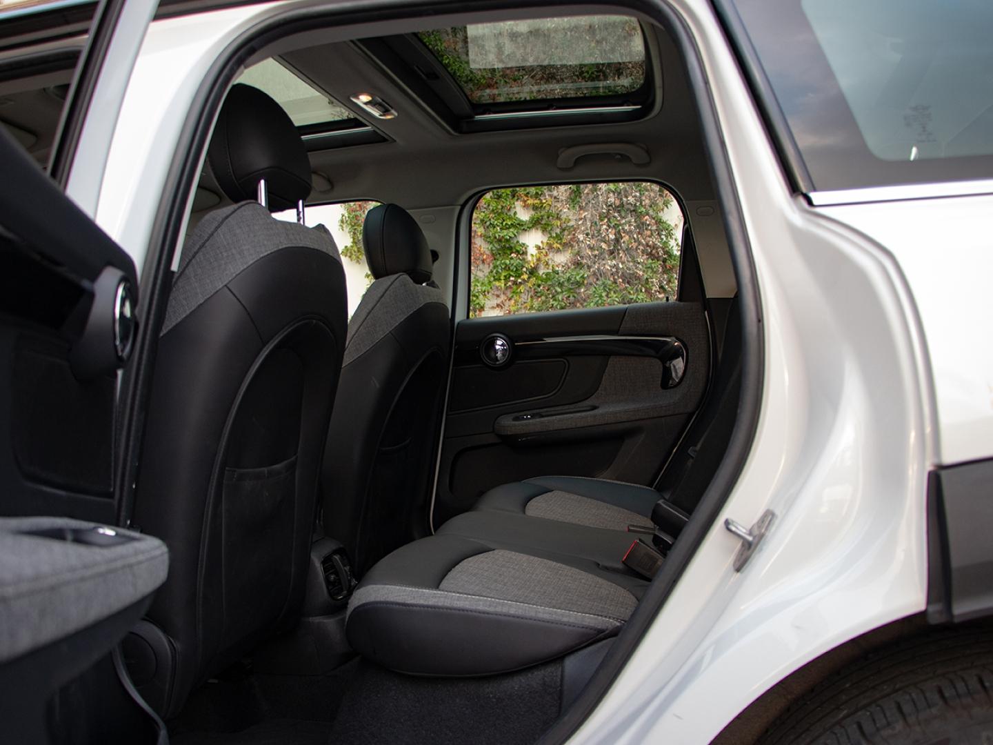 Image MINI Countryman Cooper SE 125ch + 95ch  Essential ALL4 BVA6