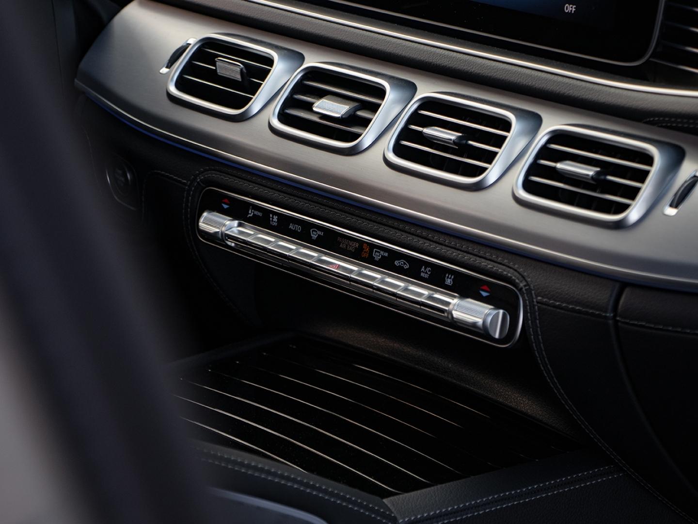 Image MERCEDES-BENZ GLE Coupé 53 AMG HYBRID 449ch+184ch 4Matic+ 9G-Speedshift TCT