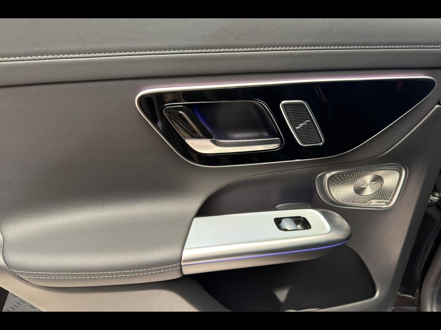 Image MERCEDES-BENZ GLC Coupé 220 d 197ch AMG Line 4Matic 9G-Tronic