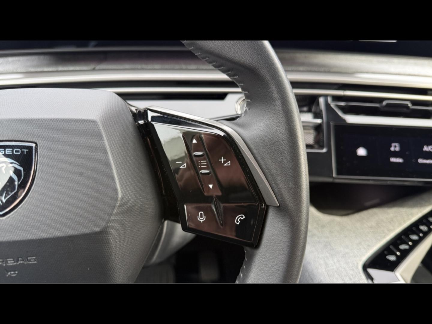 Image PEUGEOT 3008 1.2 Hybrid 145ch Allure e-DCS6