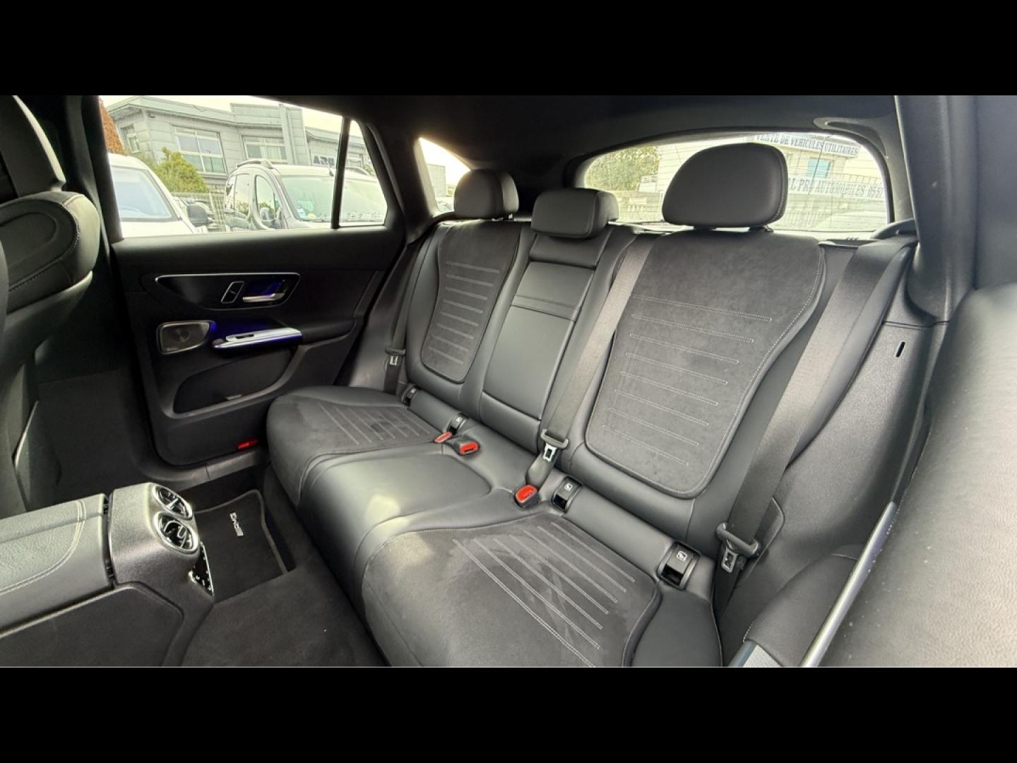 Image MERCEDES-BENZ GLC 300 e Hybrid 313ch AMG Line 4Matic 9G-Tronic