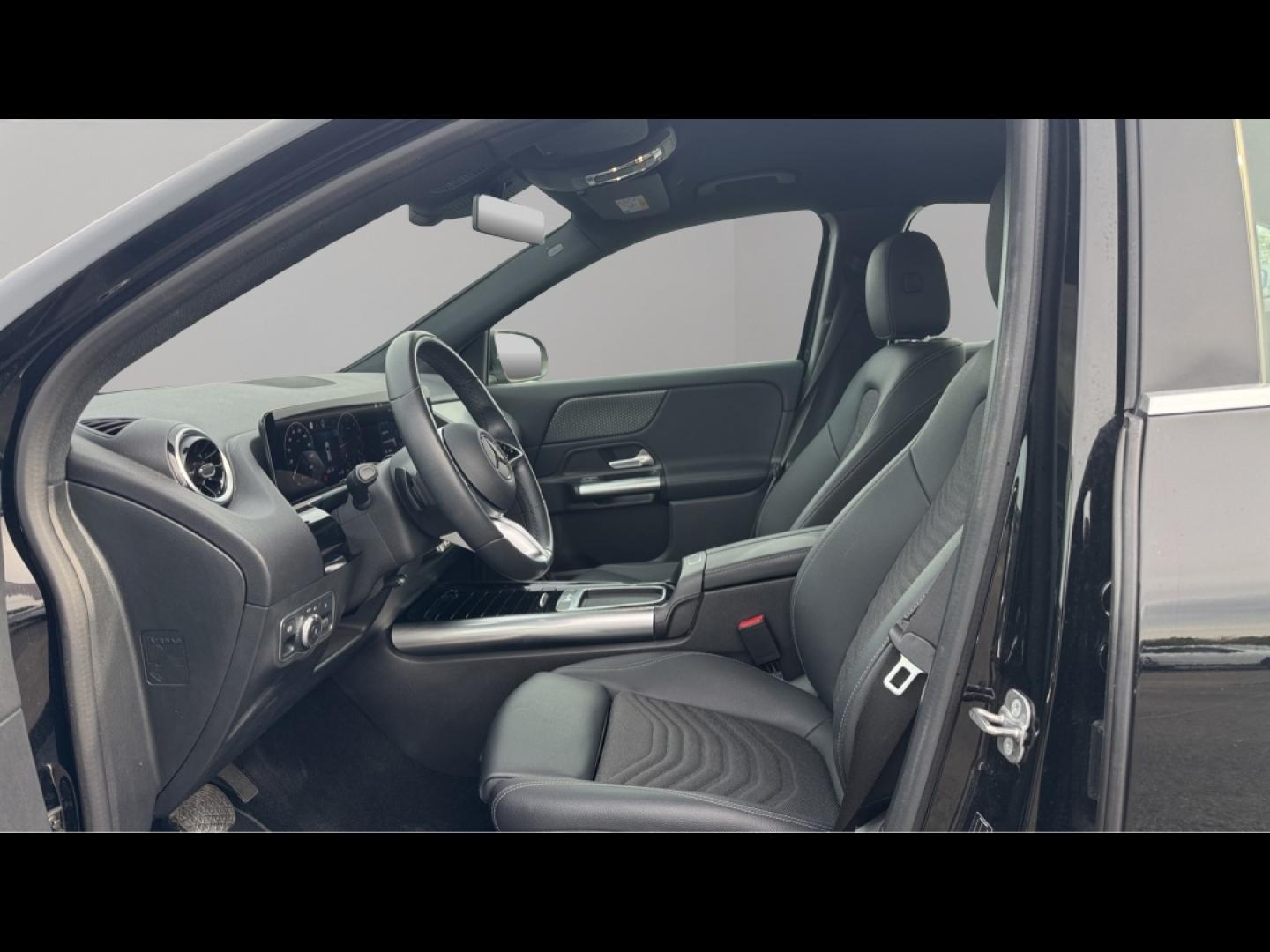 Image MERCEDES-BENZ GLA 180 d 116ch Progressive Line 8G-DCT