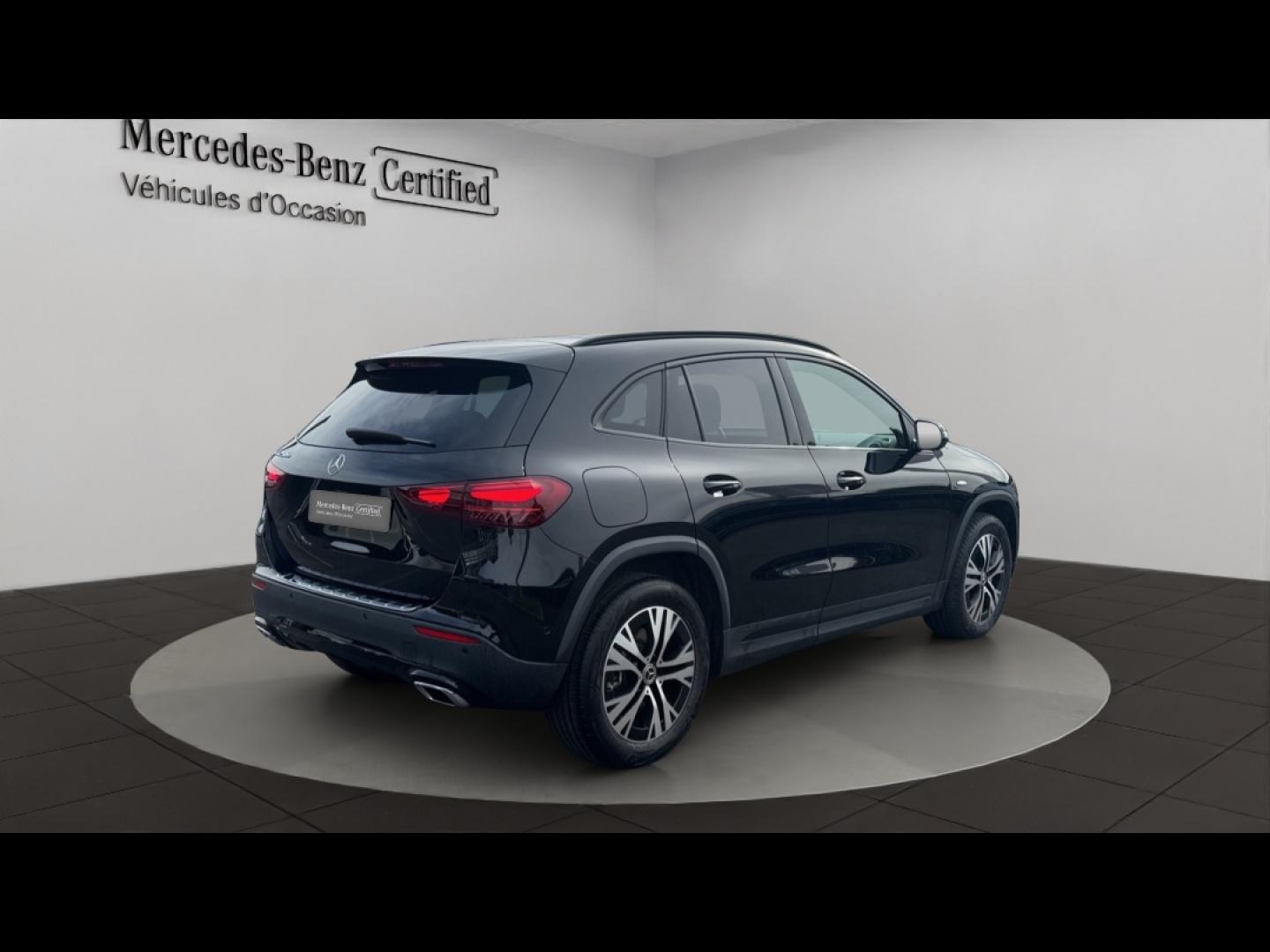 Image MERCEDES-BENZ GLA 250 e hybride rechargeable 218ch Progressive Line 8G-DCT