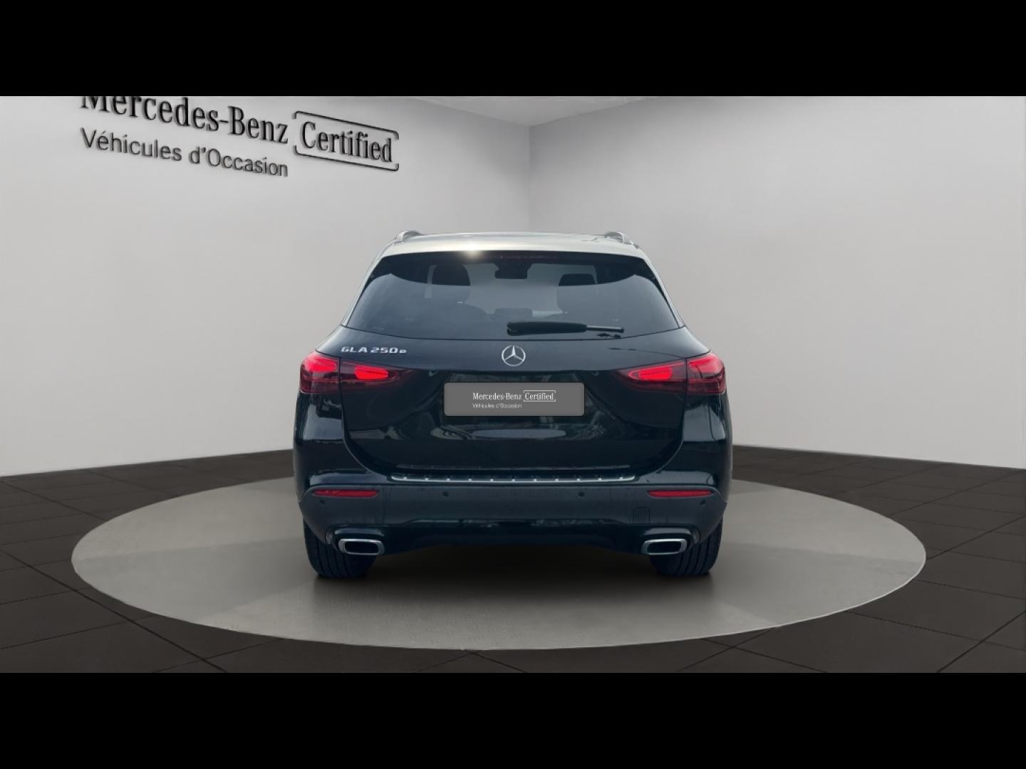 Image MERCEDES-BENZ GLA 250 e hybride rechargeable 218ch Progressive Line 8G-DCT