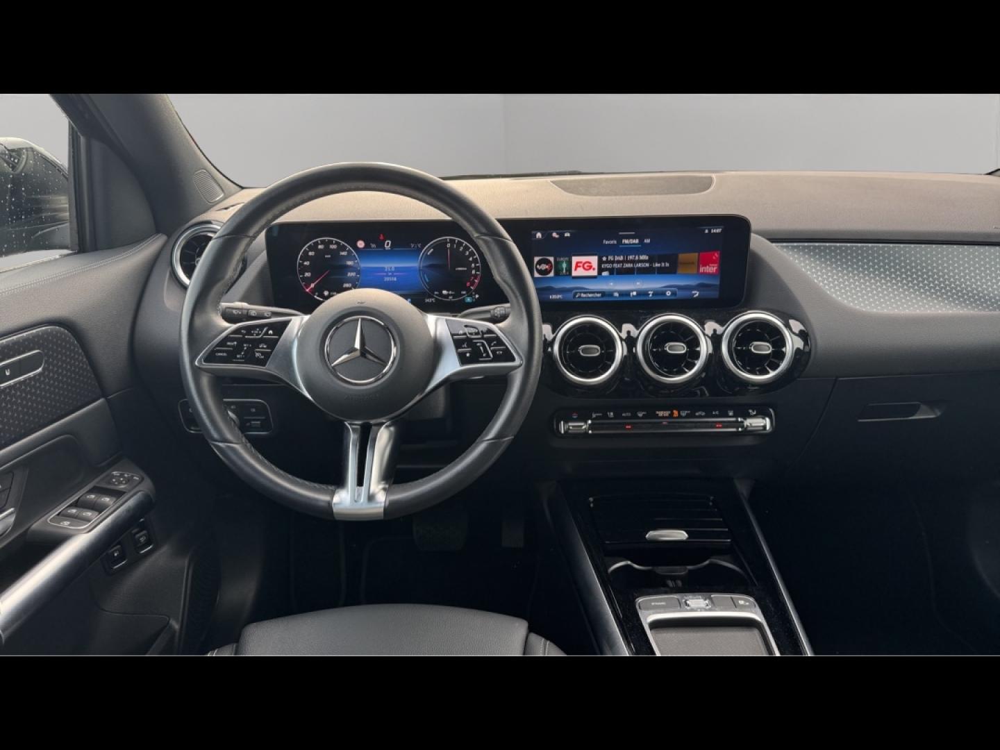 Image MERCEDES-BENZ GLA 250 e hybride rechargeable 218ch Progressive Line 8G-DCT