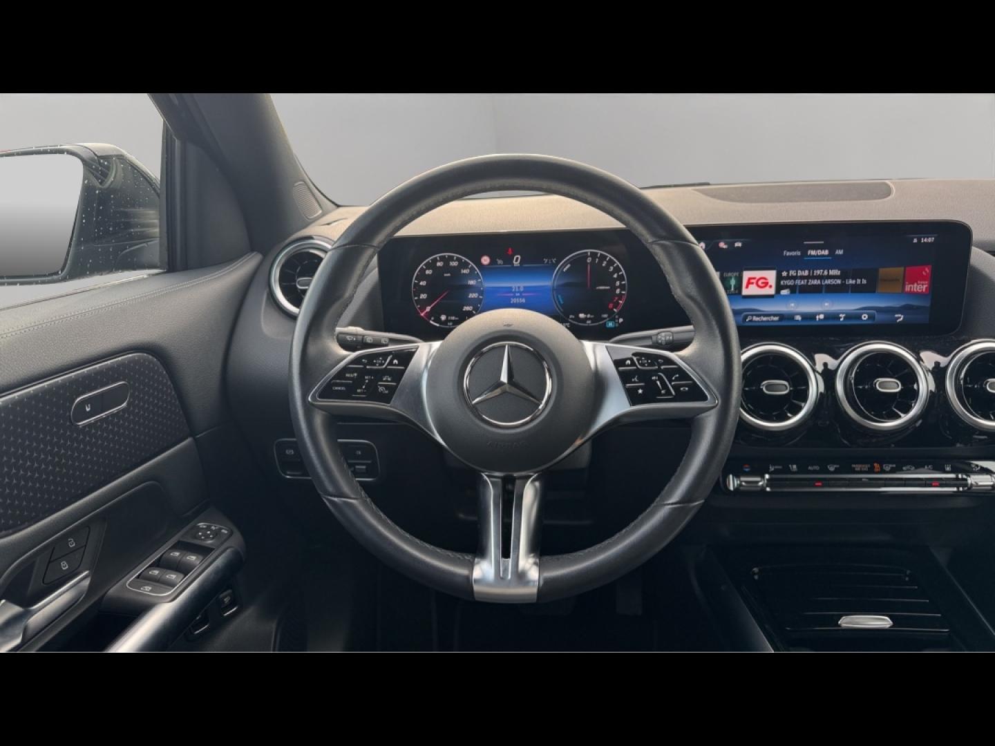 Image MERCEDES-BENZ GLA 250 e hybride rechargeable 218ch Progressive Line 8G-DCT