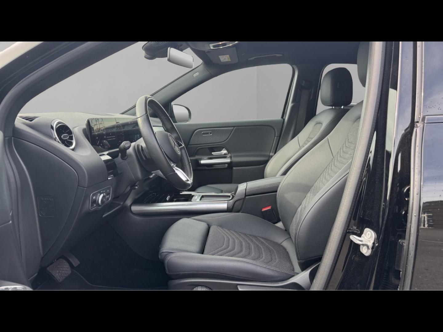 Image MERCEDES-BENZ GLA 250 e hybride rechargeable 218ch Progressive Line 8G-DCT