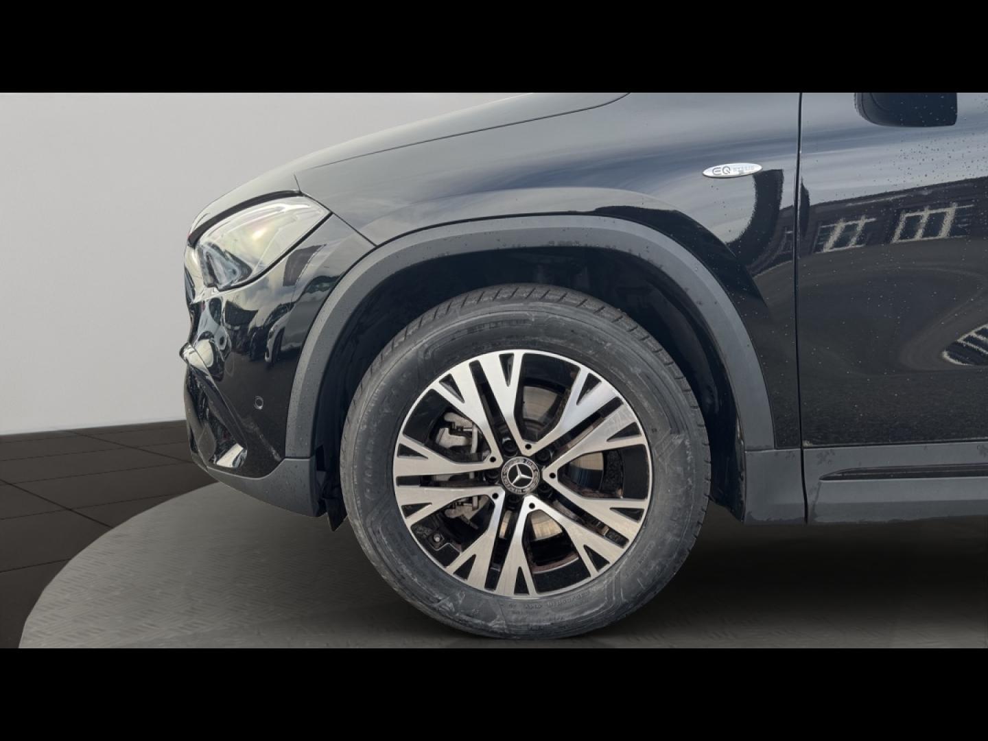 Image MERCEDES-BENZ GLA 250 e hybride rechargeable 218ch Progressive Line 8G-DCT