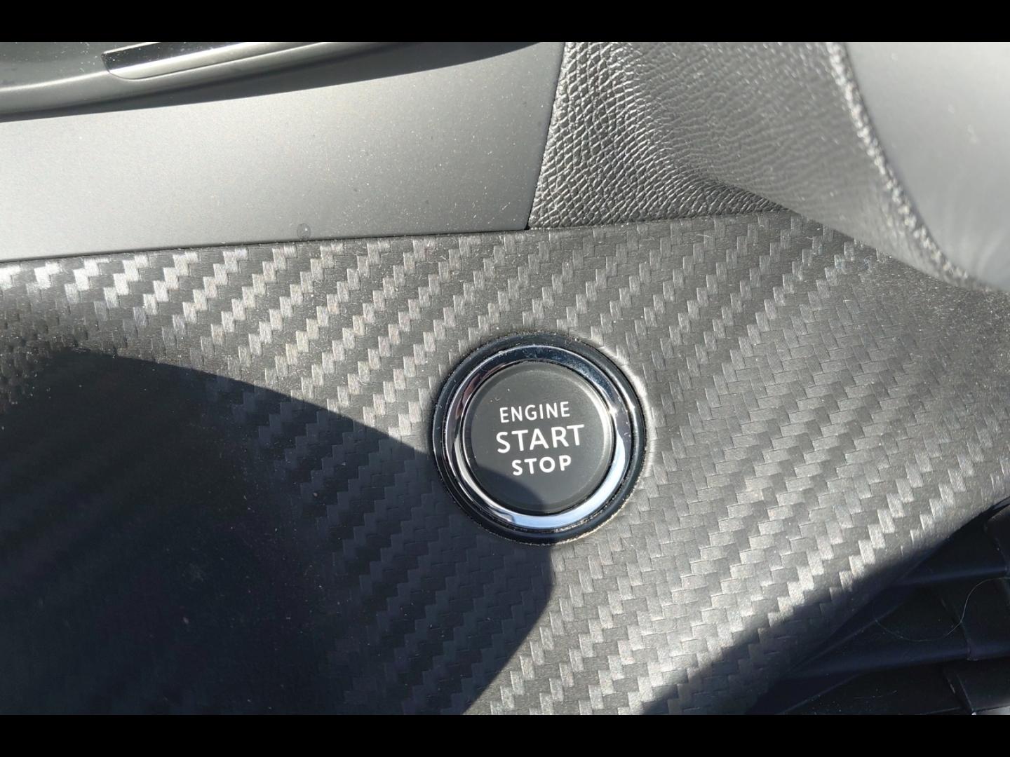 Image PEUGEOT 208 1.2 PureTech 100ch S&S Allure