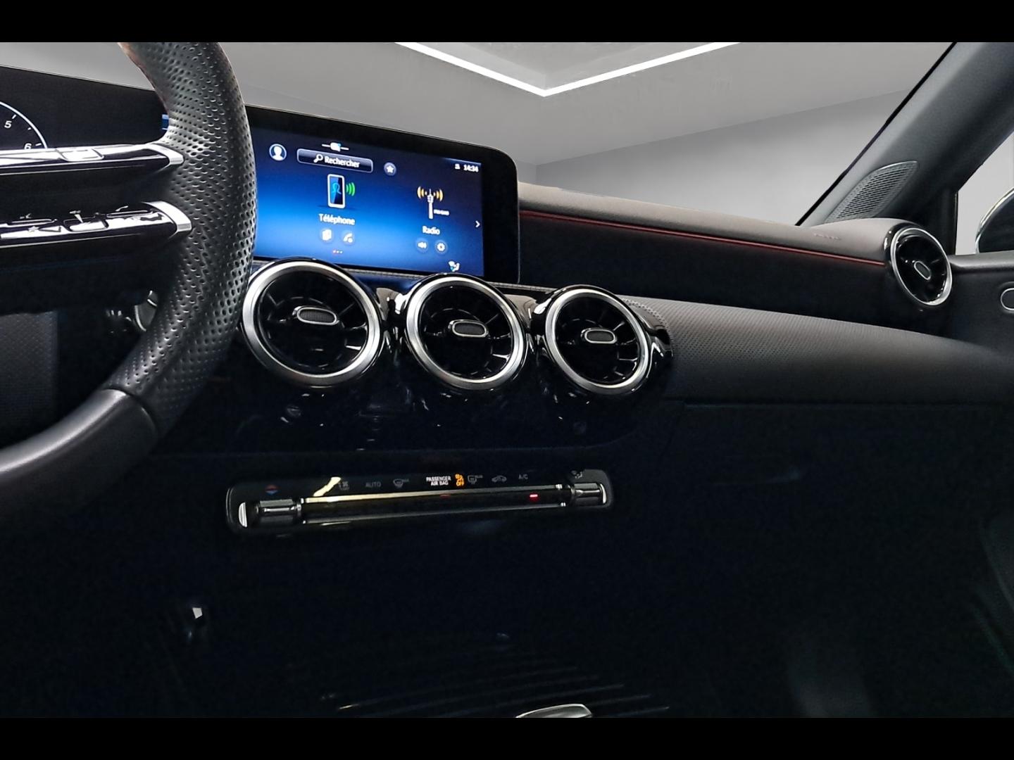 Image MERCEDES-BENZ Classe A 180 136ch Edition 140 7G-DCT