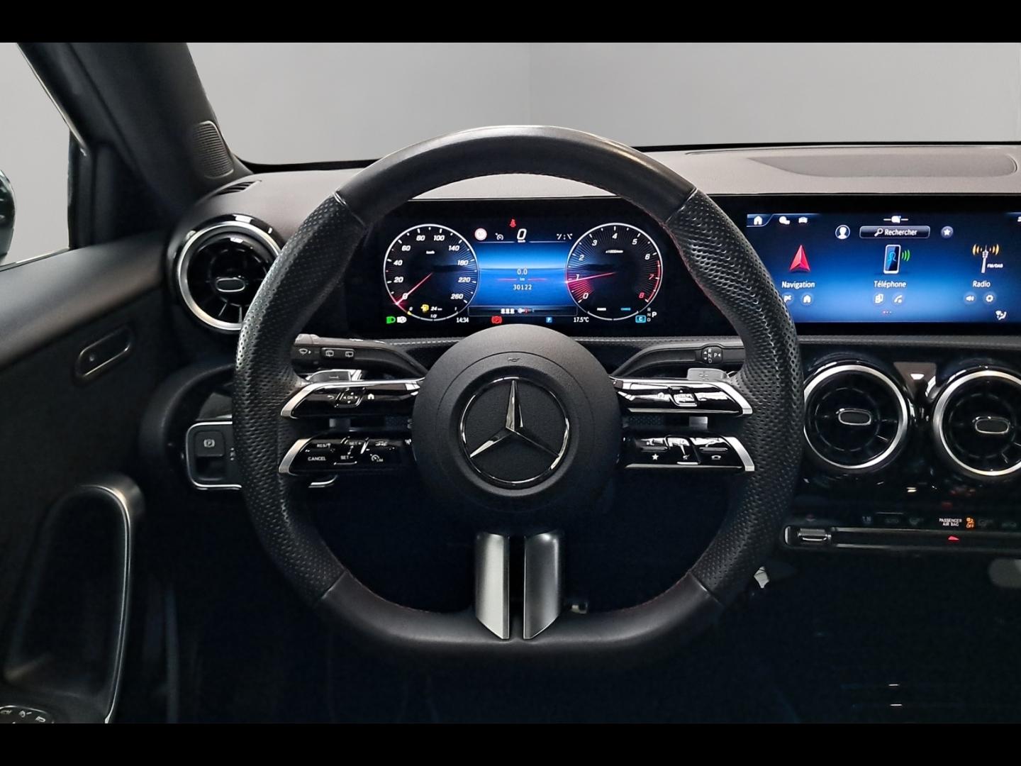 Image MERCEDES-BENZ Classe A 180 136ch Edition 140 7G-DCT