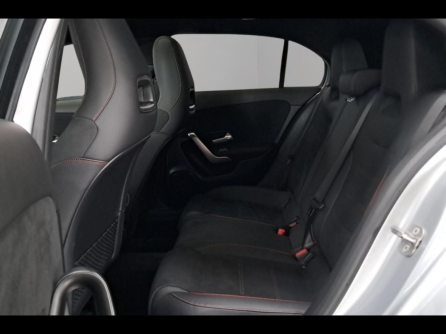 Image MERCEDES-BENZ Classe A 180 136ch Edition 140 7G-DCT