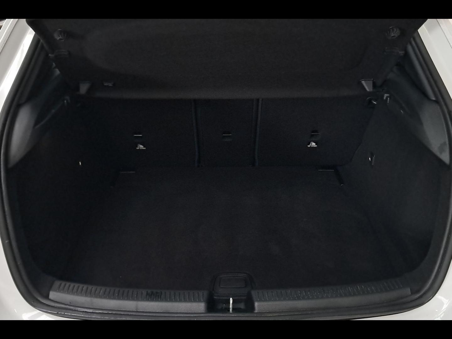 Image MERCEDES-BENZ Classe A 180 136ch Business Line 7G-DCT
