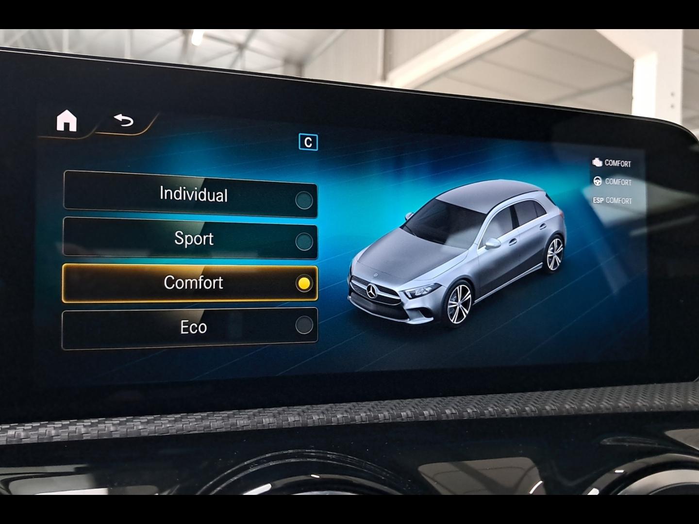 Image MERCEDES-BENZ Classe A 180 136ch Business Line 7G-DCT