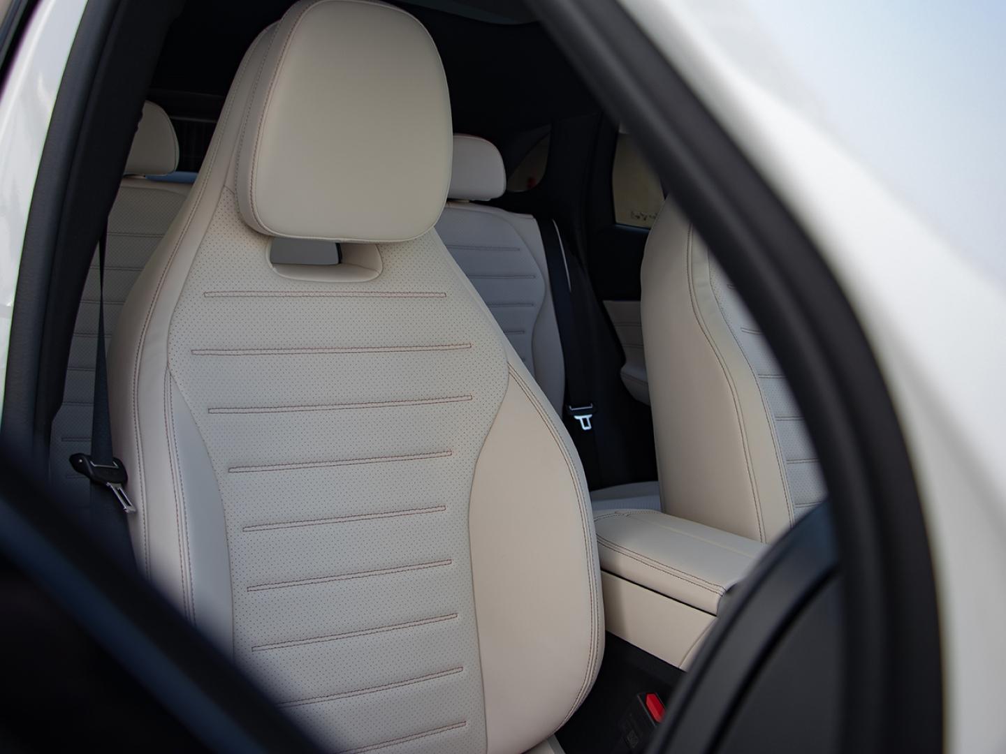 Image MERCEDES-BENZ GLC 400 EQ 489ch AMG Line 4Matic