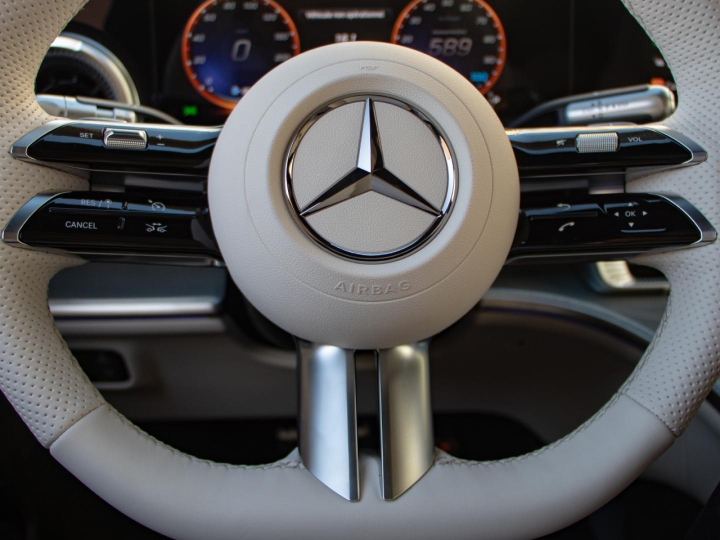 Image MERCEDES-BENZ GLC 400 EQ 489ch AMG Line 4Matic