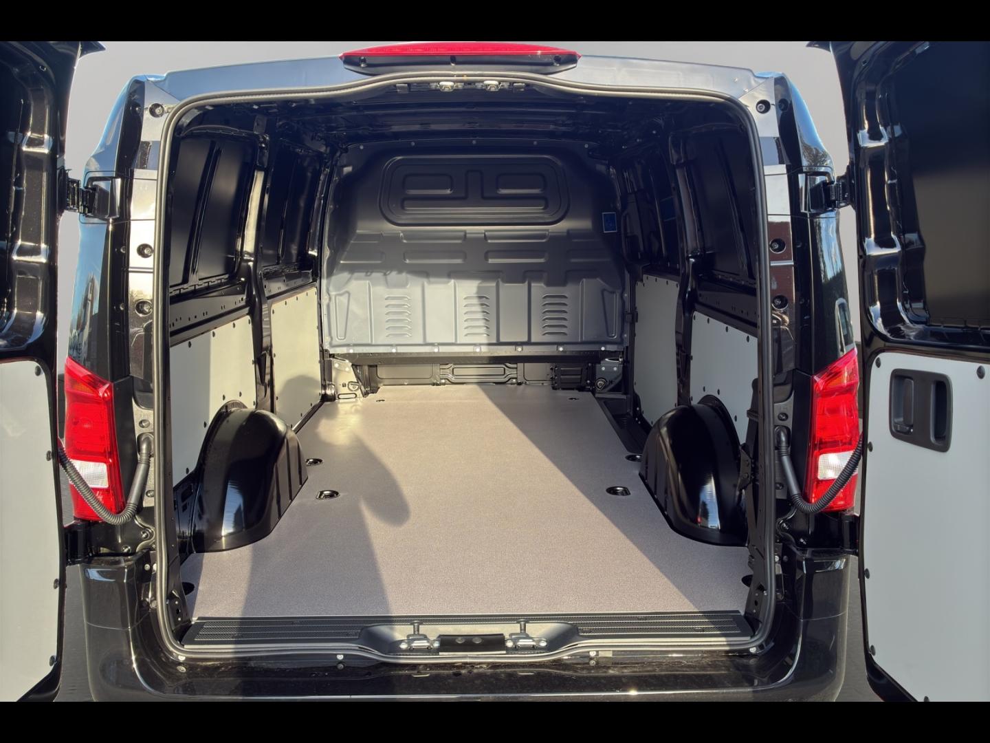 Image MERCEDES-BENZ Vito Fg 119 CDI Long Select Propulsion 9G-Tronic (47500HT)