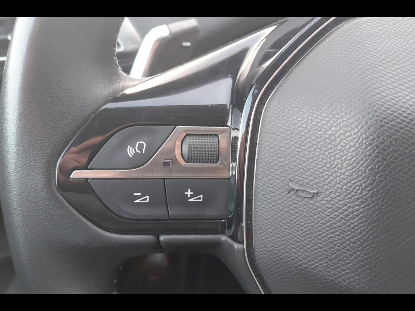 Image PEUGEOT 3008 1.5 BlueHDi 130ch S&S Active Business EAT8